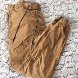 AEO men’s joggers
